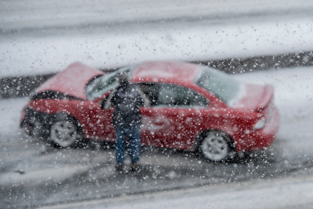 Winter Tips for Avoiding A Motor Vehicle Accident
