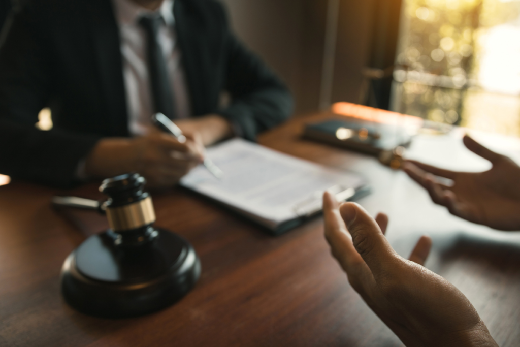 when Should You Contact a Personal Injury Lawyer