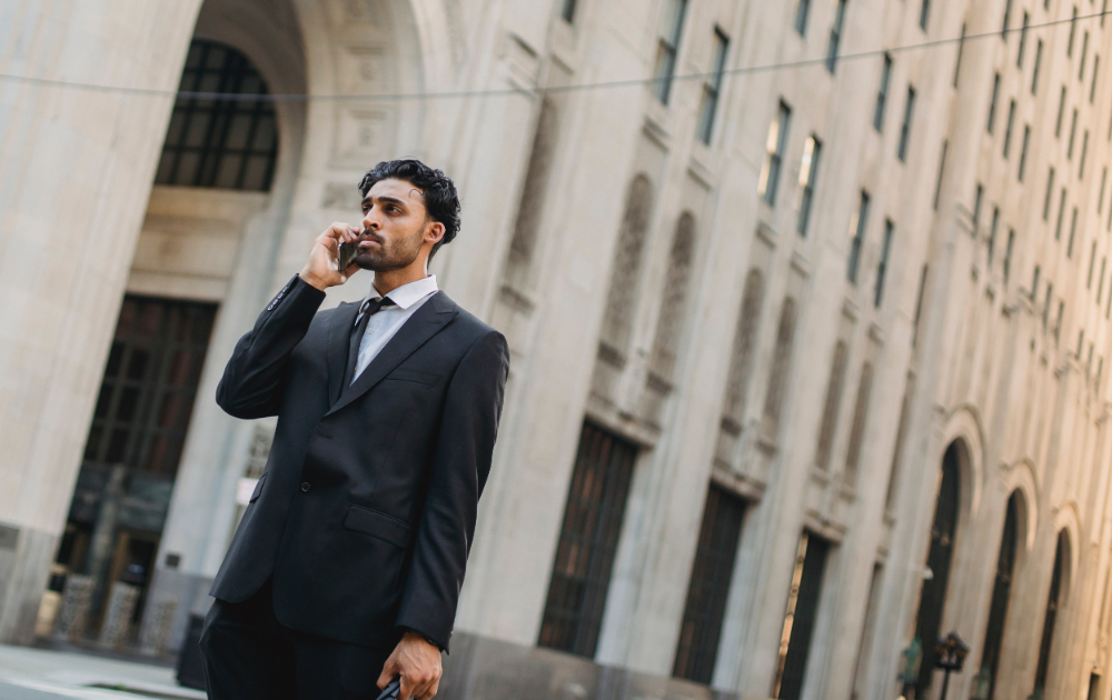 Distracted Walking: A Hidden Cause of Rising Pedestrian Accidents 2 Walking while talking? That's distracted walking.
