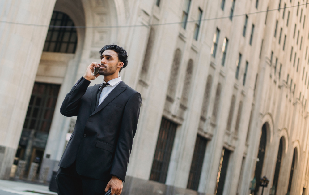 Walking while talking? That's distracted walking.