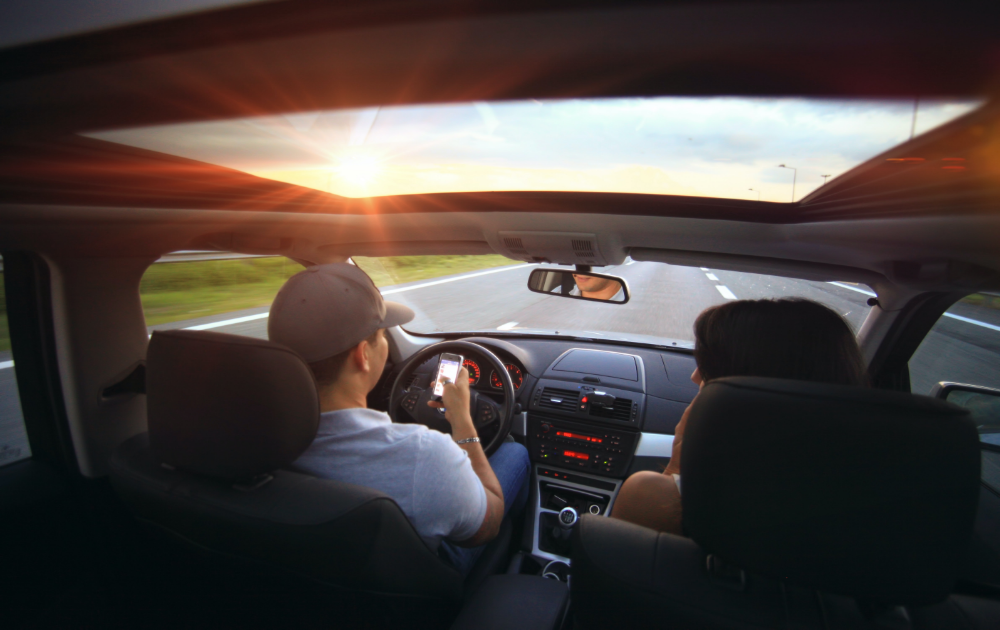 Distracted Walking: A Hidden Cause of Rising Pedestrian Accidents 4 A distracted driver increases the likelihood of a trip to the insurance company. Same with a distracted walker.