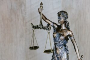 5 Common Misconceptions About Hiring an Injury Lawyer abcdhe